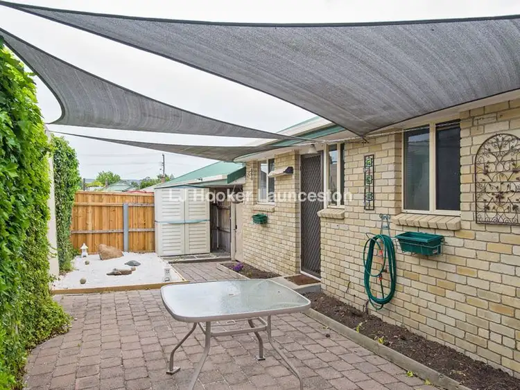 2/439 Invermay Road, Mowbray TAS 7248