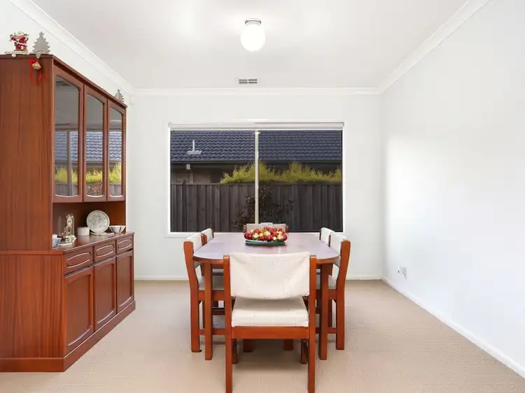 Fourth view of Homely house listing, 10 Bloomingdale Court, Sanctuary Lakes VIC 3030