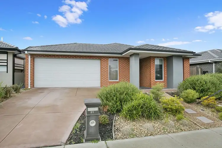 Second view of Homely house listing, 21 Palladium Circle, Beveridge VIC 3753