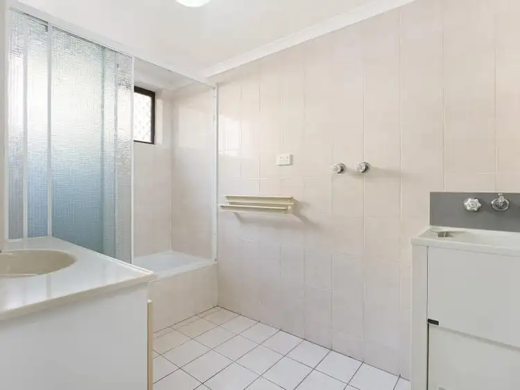 Sixth view of Homely apartment listing, 2/50 Knowsley Street, Greenslopes QLD 4120