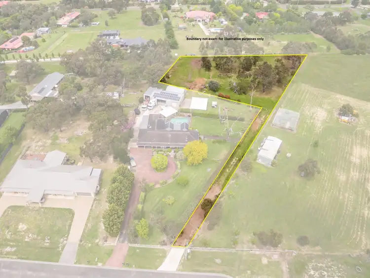 Third view of Homely land listing, 4 Johanna Court, Pakenham VIC 3810