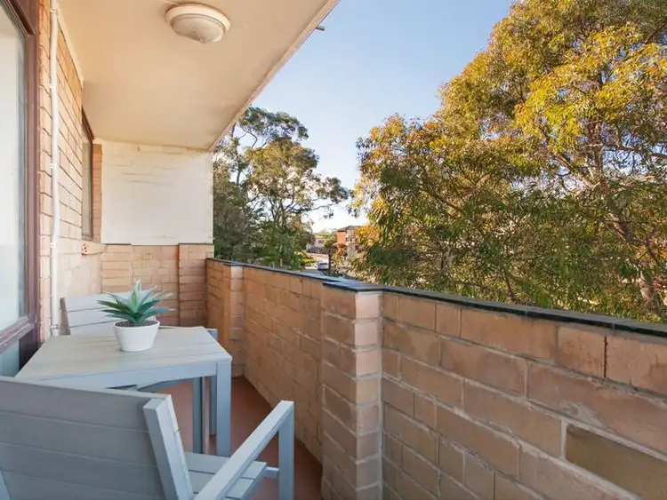 Third view of Homely apartment listing, 3/10 Francis Street, Dee Why NSW 2099