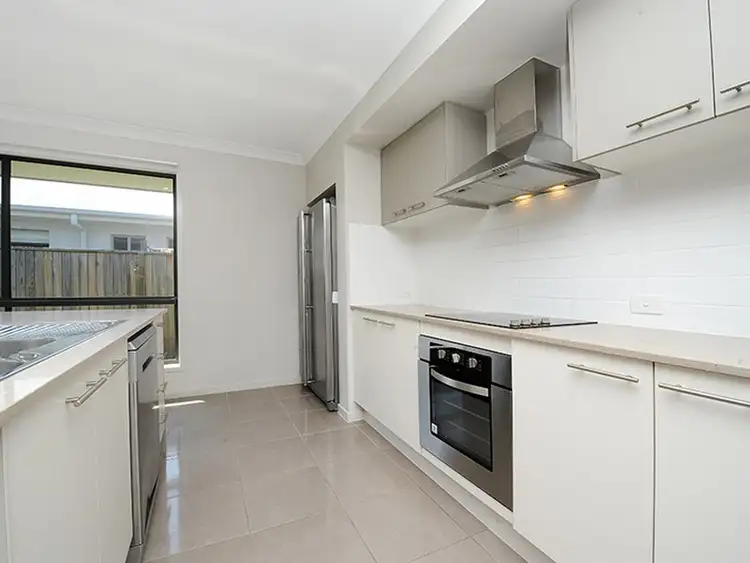 Second view of Homely house listing, 33 Foxtail Circuit, Mountain Creek QLD 4557