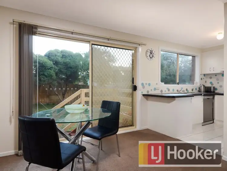 Fifth view of Homely house listing, 7 Sunnyside Drive, Berwick VIC 3806