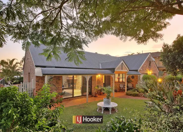 19 Hermitage Street, Eight Mile Plains QLD 4113