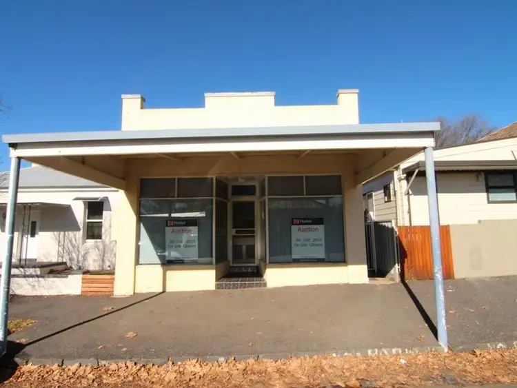 366 Summer Street, Orange NSW 2800