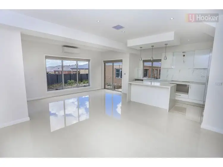 Third view of Homely townhouse listing, 7 Style Way, Craigieburn VIC 3064