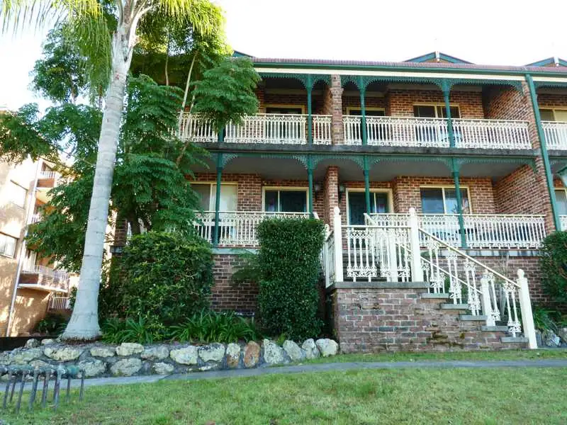 Main view of Homely unit listing, 1/1A Recreation Lane, Tuncurry NSW 2428