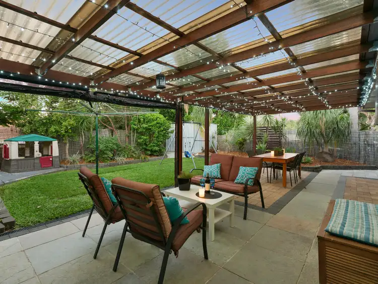 1/23 Artists Avenue, Oxenford QLD 4210