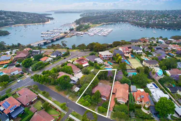 1 Alan Avenue, Seaforth NSW 2092