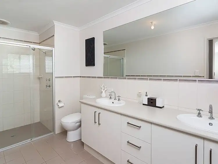 Sixth view of Homely house listing, 4 Lee Court, Strathalbyn SA 5255