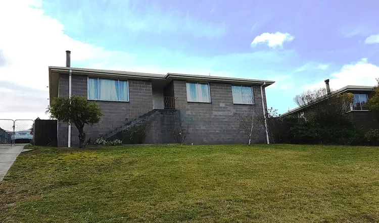 28 Calvert Crescent, Herdsmans Cove TAS 7030