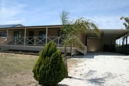 32 Mesnil Drive