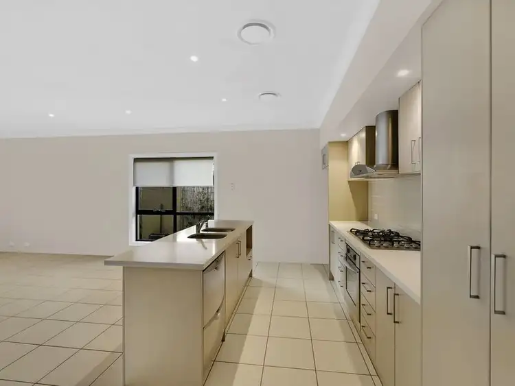 Sixth view of Homely house listing, 5 Sandstone Circuit, Wyong NSW 2259