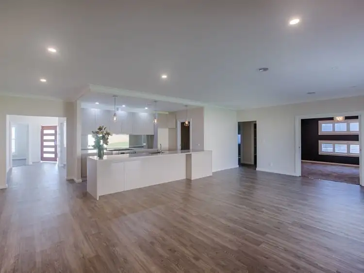 Fifth view of Homely house listing, 28 James O'Donnell Drive, Lithgow NSW 2790