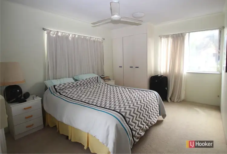 Fourth view of Homely unit listing, Unit 5/458 Esplanade, Torquay QLD 4655