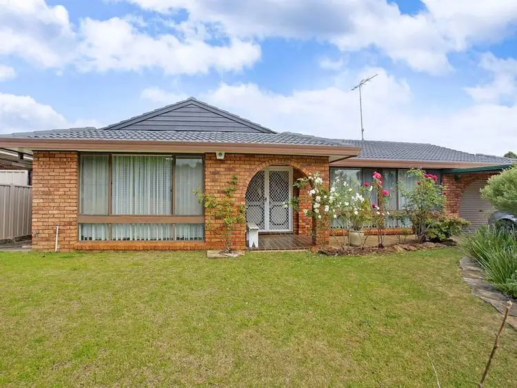 12 Mona Vale Place, Woodbine NSW 2560