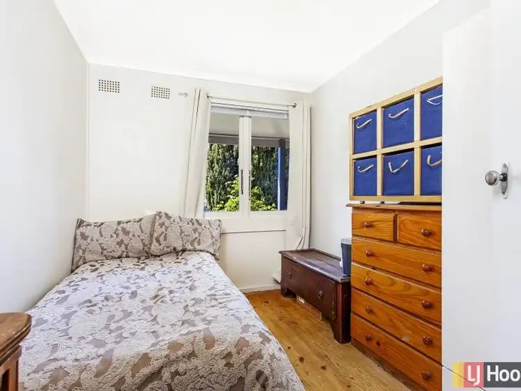 Sixth view of Homely house listing, 1 Cassia Crescent, Queanbeyan NSW 2620