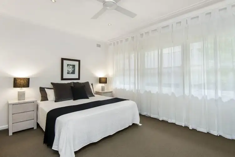 Fifth view of Homely house listing, 100 Sugarloaf Crescent, Castlecrag NSW 2068