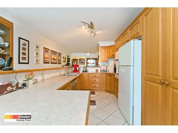 Fifth view of Homely unit listing, 2/39 Colburn Avenue, Victoria Point QLD 4165