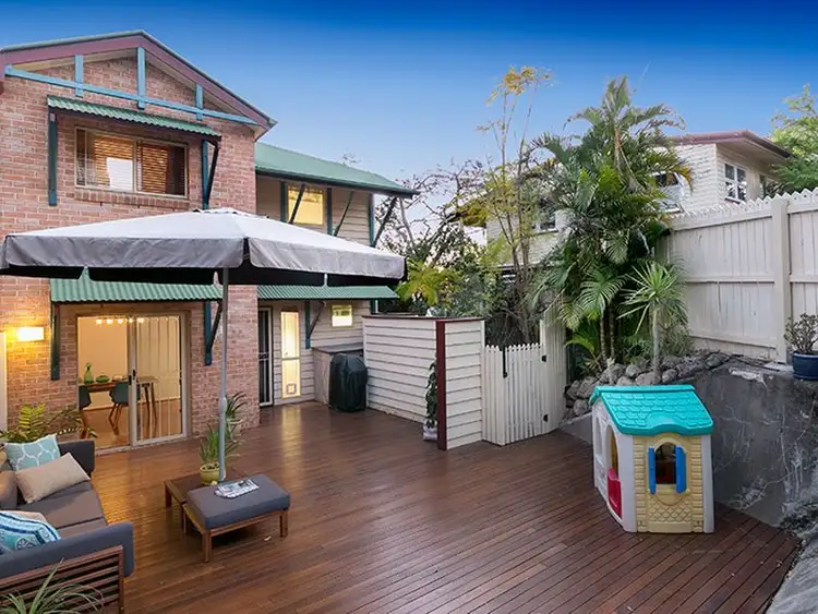 11/10 Beaconsfield Street, Highgate Hill QLD 4101