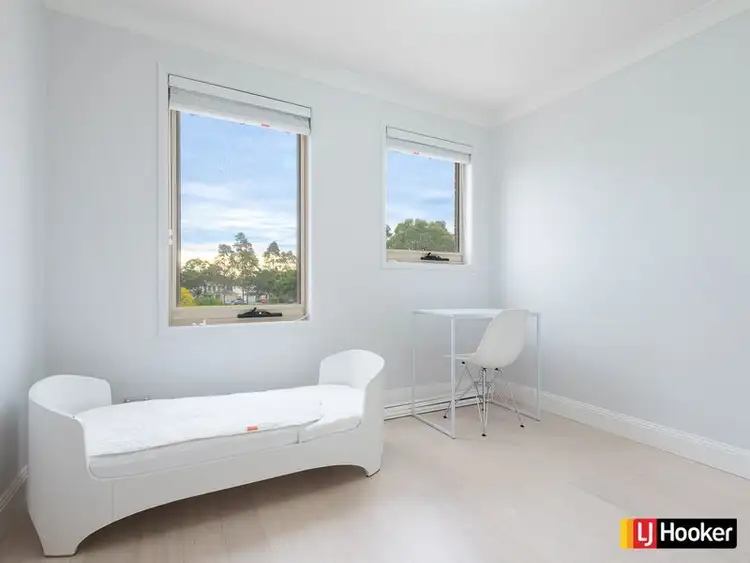 Sixth view of Homely house listing, 27 Rawson Crescent, Horningsea Park NSW 2171