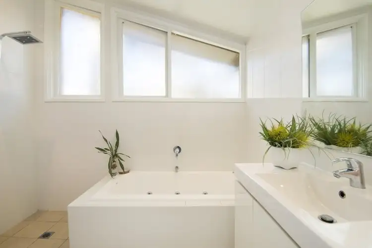 Third view of Homely house listing, 5 Capua Place, Avalon Beach NSW 2107