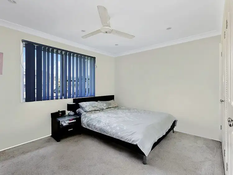 Fifth view of Homely house listing, 2 Loxley Close, Berkeley Vale NSW 2261