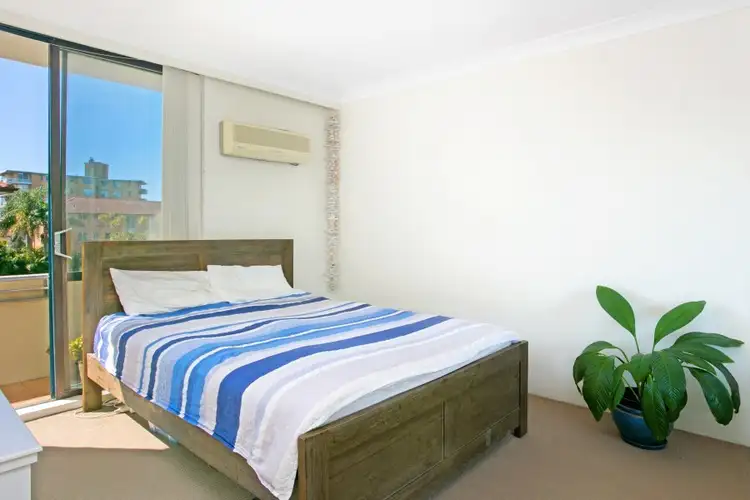 Third view of Homely unit listing, 7/33 Richmond Avenue, Dee Why NSW 2099
