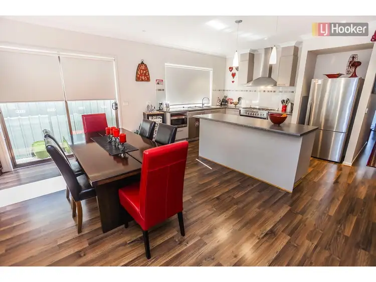 Fourth view of Homely house listing, 10 Moxie Rd, Craigieburn VIC 3064
