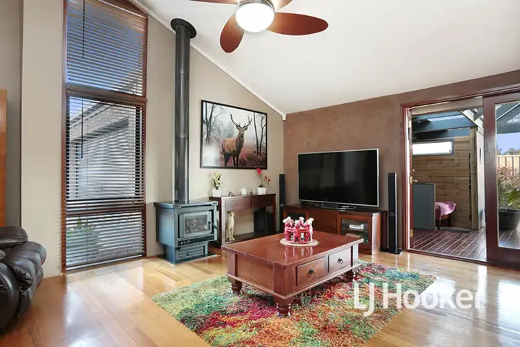 Second view of Homely house listing, 3 Macalister Court, Werribee VIC 3030