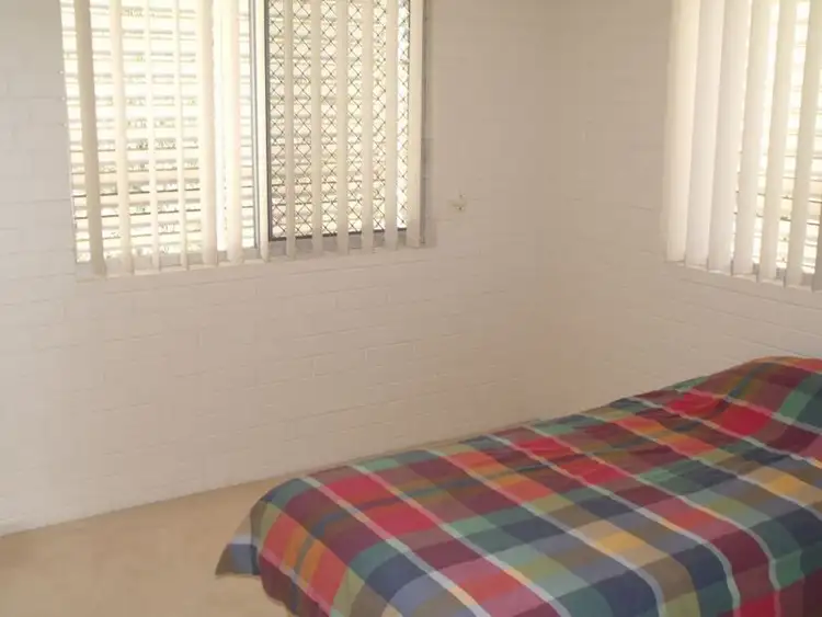 Sixth view of Homely unit listing, 4/32 Bestman Avenue, Bongaree QLD 4507