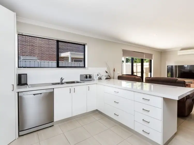 Seventh view of Homely unit listing, 4/14-18 Darling Street, Sale VIC 3850