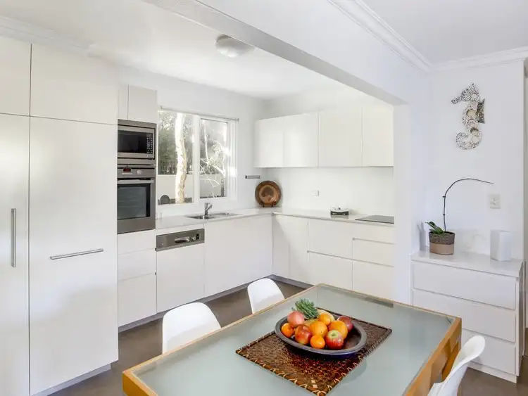 Second view of Homely unit listing, 2/6 Queens Parade, Newport NSW 2106