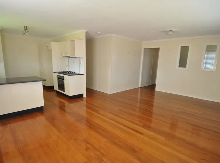 Second view of Homely house listing, 20 Lithgow Street, Wynnum QLD 4178