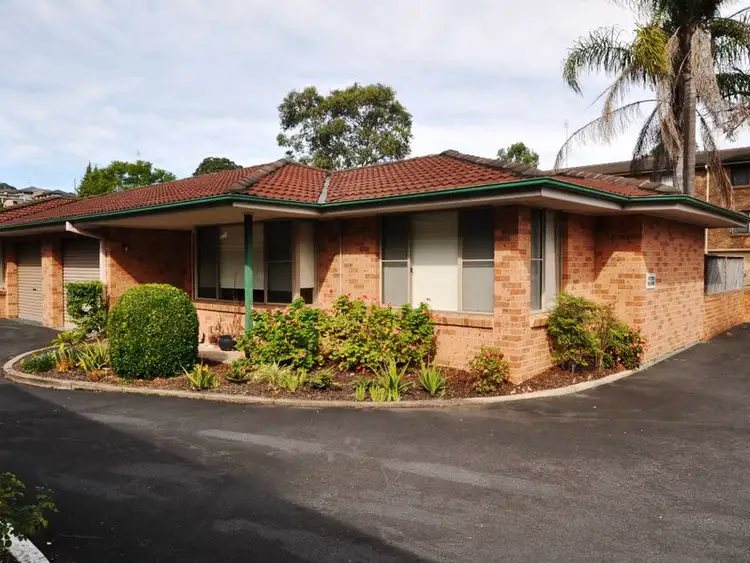 8/207 Albany Street, Point Frederick NSW 2250