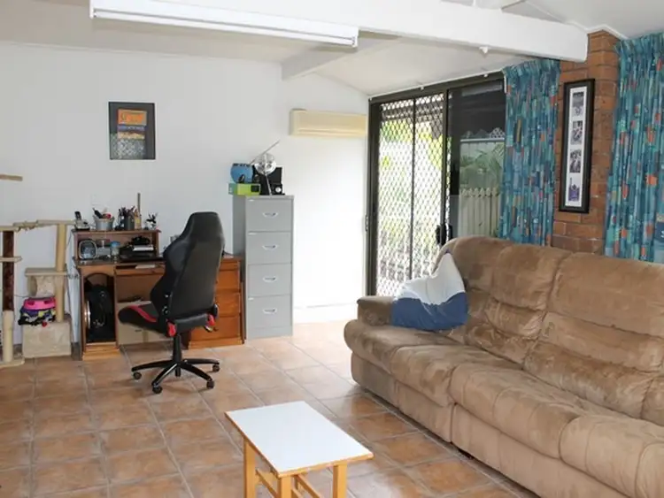 Sixth view of Homely house listing, 32 PLEASANT AVENUE, Tannum Sands QLD 4680