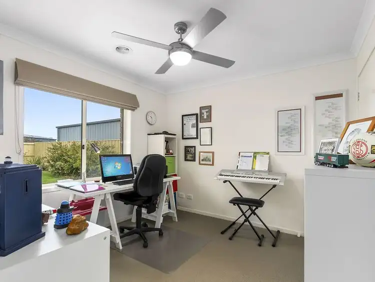 Seventh view of Homely house listing, 5 Peppercorn Close, Sale VIC 3850