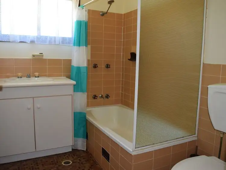 Sixth view of Homely house listing, 206 Scenic Drive, Budgewoi NSW 2262