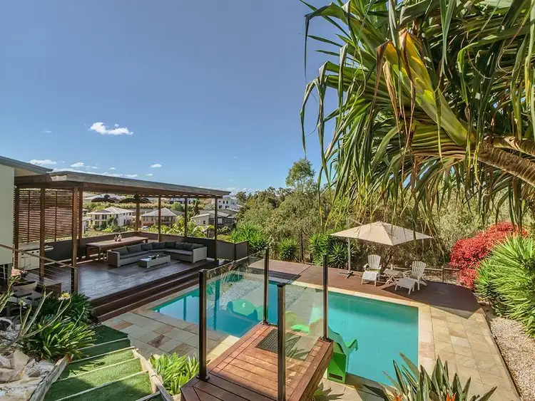 11 Barton Street, Reedy Creek QLD 4227