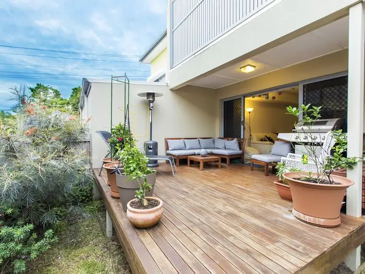 Main view of Homely townhouse listing, 2/3 Pitt Street, Annerley QLD 4103