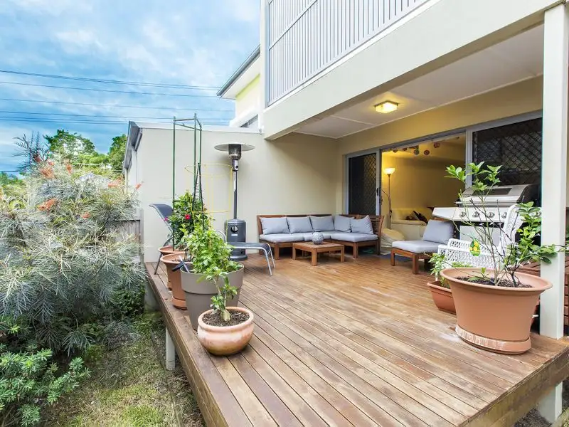 Main view of Homely townhouse listing, 2/3 Pitt Street, Annerley QLD 4103