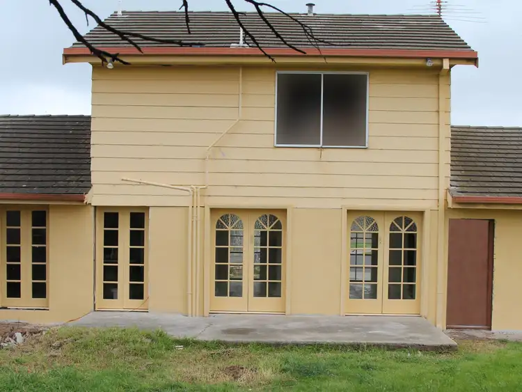 Fifth view of Homely house listing, 6 Wesley Court, Corio VIC 3214