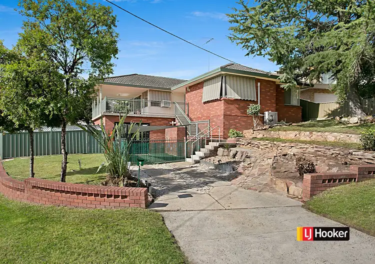 2 Radnor Place, Campbelltown NSW 2560