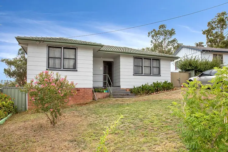 56 Mountview Crescent, Tamworth NSW 2340