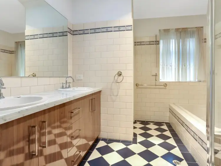 Fifth view of Homely house listing, 18A Dennis Avenue, Newton SA 5074