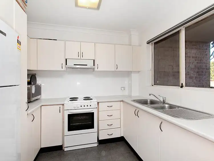 Second view of Homely unit listing, 14/76 Auburn Street, Sutherland NSW 2232