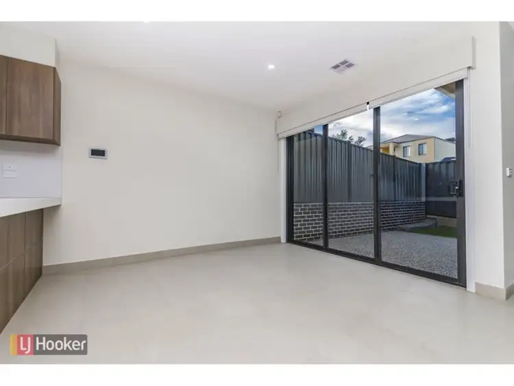 Seventh view of Homely house listing, 2 Lysterfield Drive, Greenvale VIC 3059