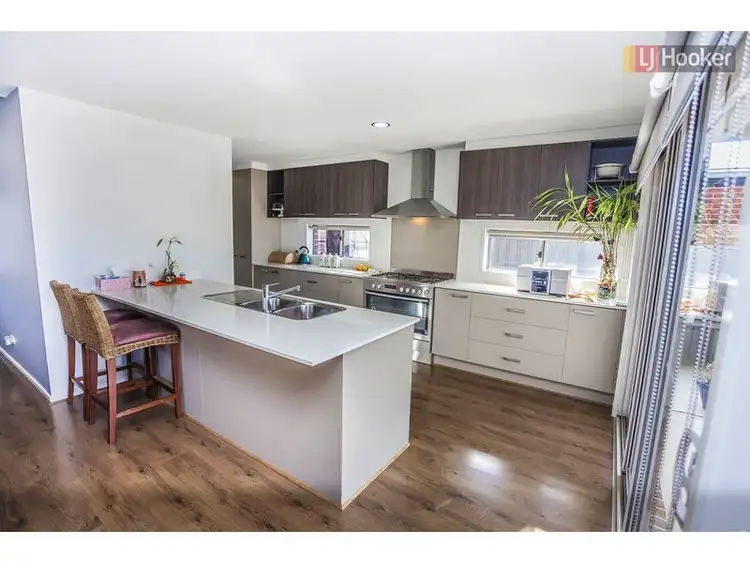 Third view of Homely house listing, 25 Baronial Way, Craigieburn VIC 3064