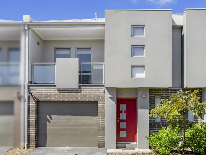 Main view of Homely townhouse listing, 8/24 Findon Court, Point Cook VIC 3030